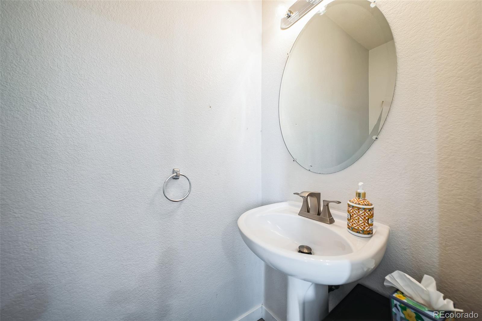 MLS Image #6 for 18726 e yale circle,aurora, Colorado