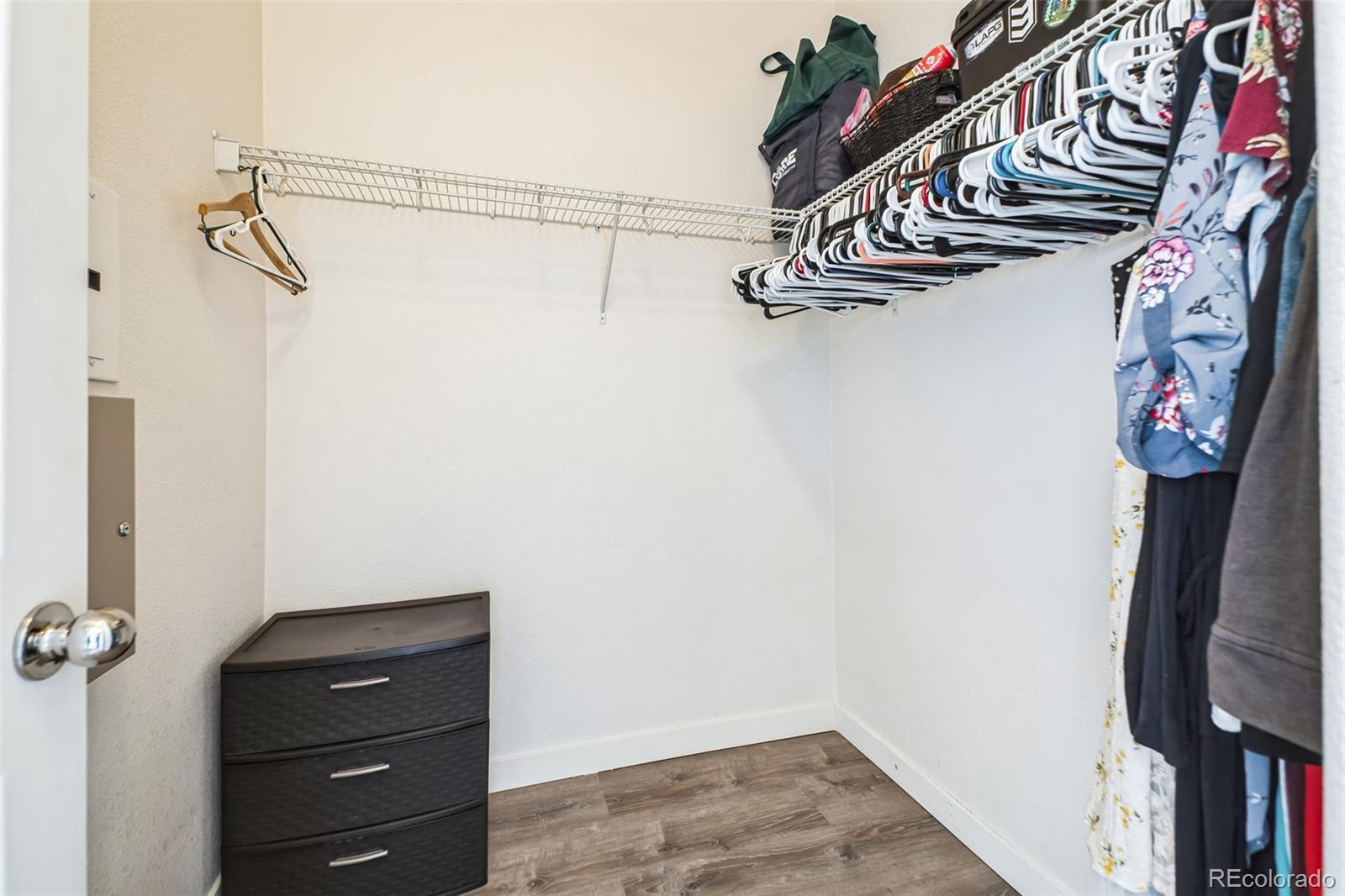 MLS Image #9 for 18726 e yale circle,aurora, Colorado