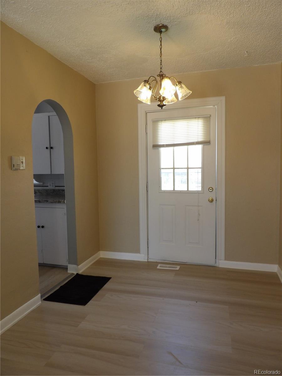 MLS Image #4 for 824  jackson street,pueblo, Colorado