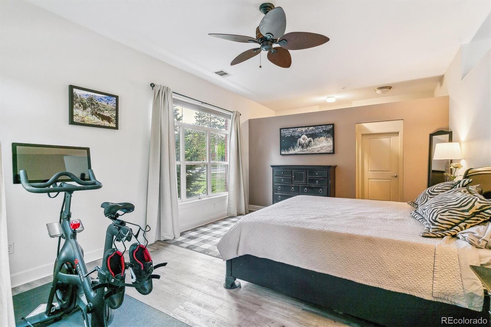 MLS Image #18 for 5677 s park place,englewood, Colorado