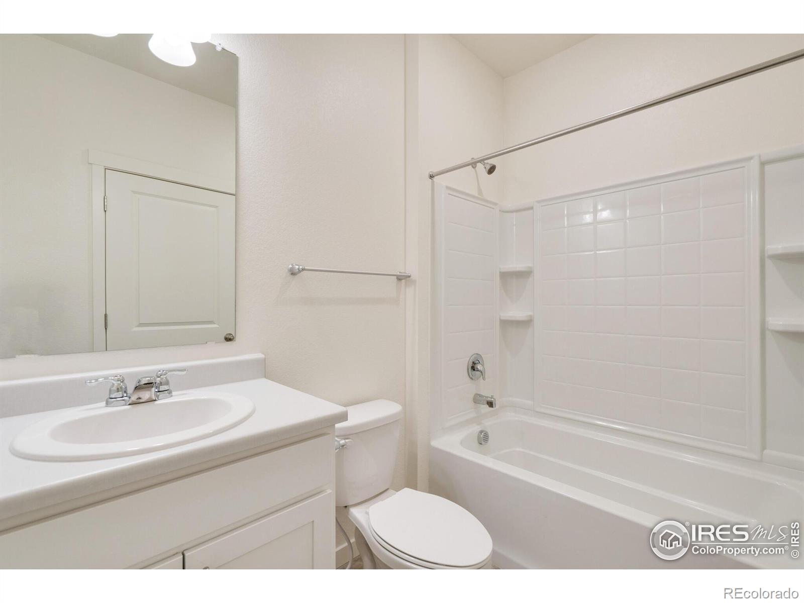 MLS Image #16 for 352  hummingbird lane,johnstown, Colorado