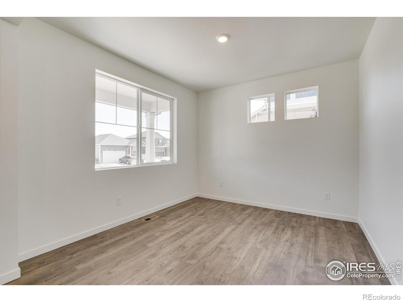 MLS Image #18 for 352  hummingbird lane,johnstown, Colorado