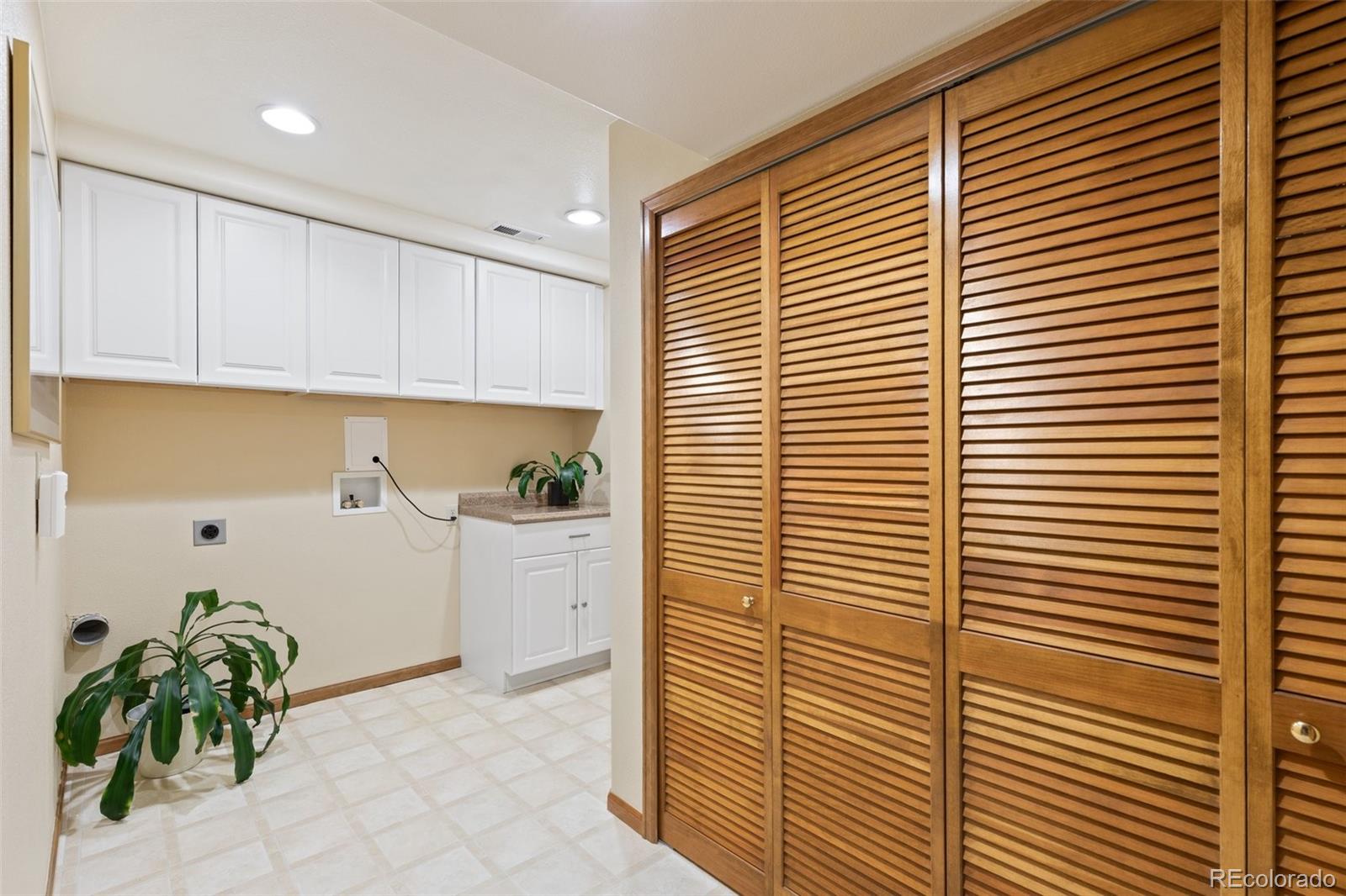 MLS Image #34 for 3960  barrelwood court,colorado springs, Colorado