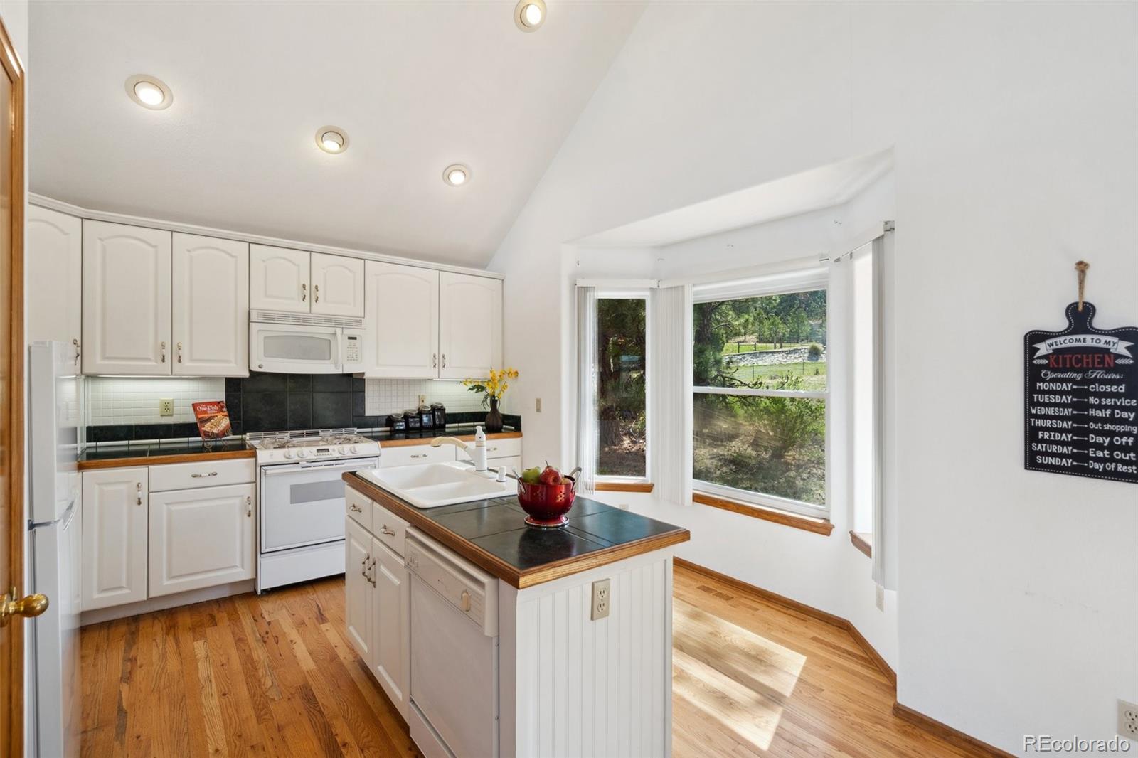 MLS Image #20 for 21670  warriors path drive,peyton, Colorado