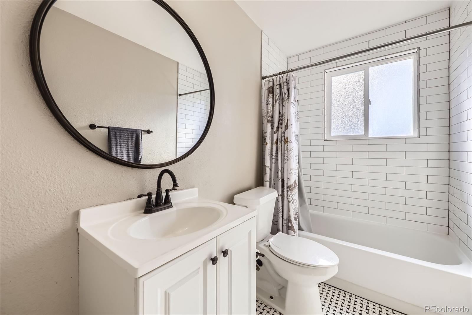 MLS Image #6 for 5222  xanadu street,denver, Colorado