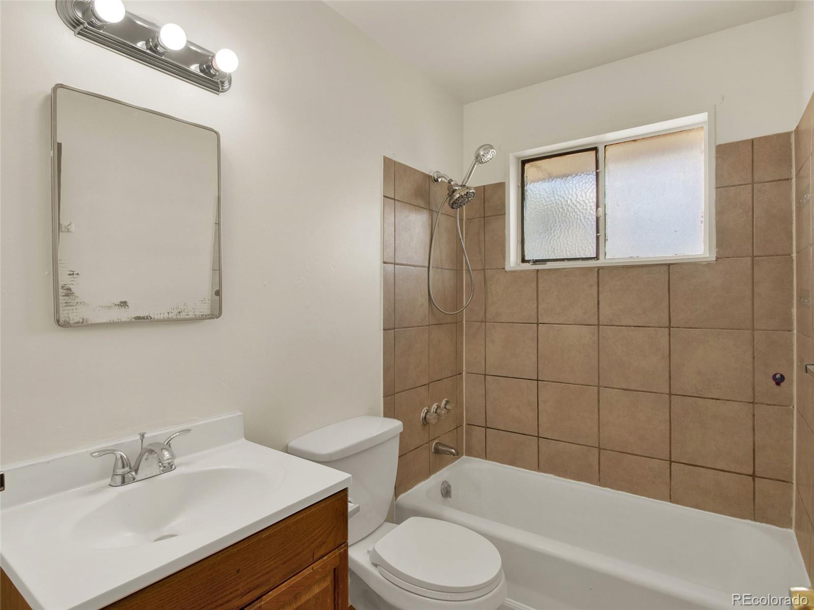 MLS Image #10 for 6800  fern drive,denver, Colorado