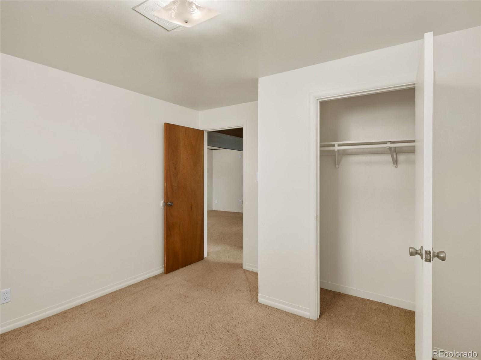 MLS Image #14 for 6800  fern drive,denver, Colorado