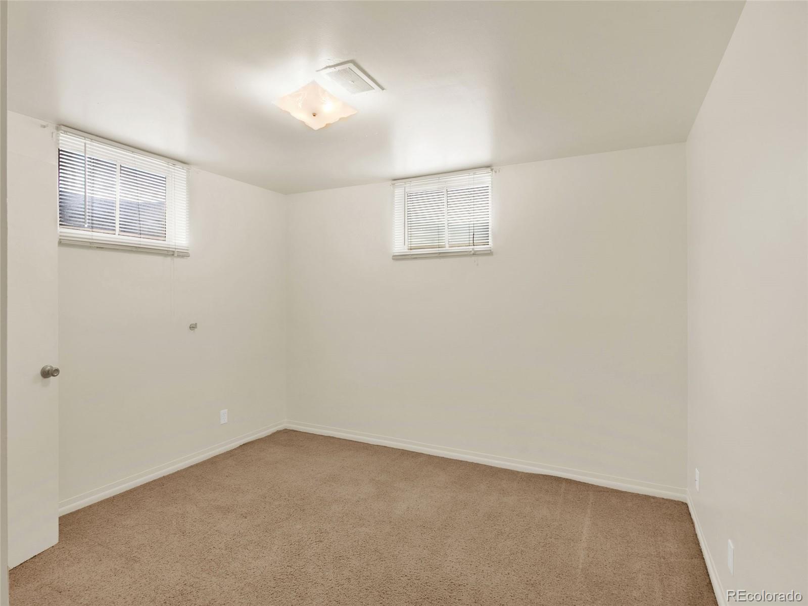 MLS Image #15 for 6800  fern drive,denver, Colorado