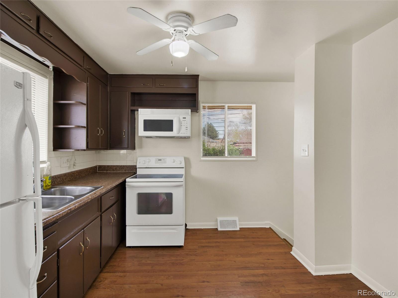 MLS Image #4 for 6800  fern drive,denver, Colorado