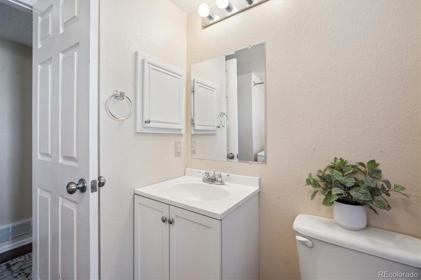 MLS Image #18 for 7598  jared way,littleton, Colorado