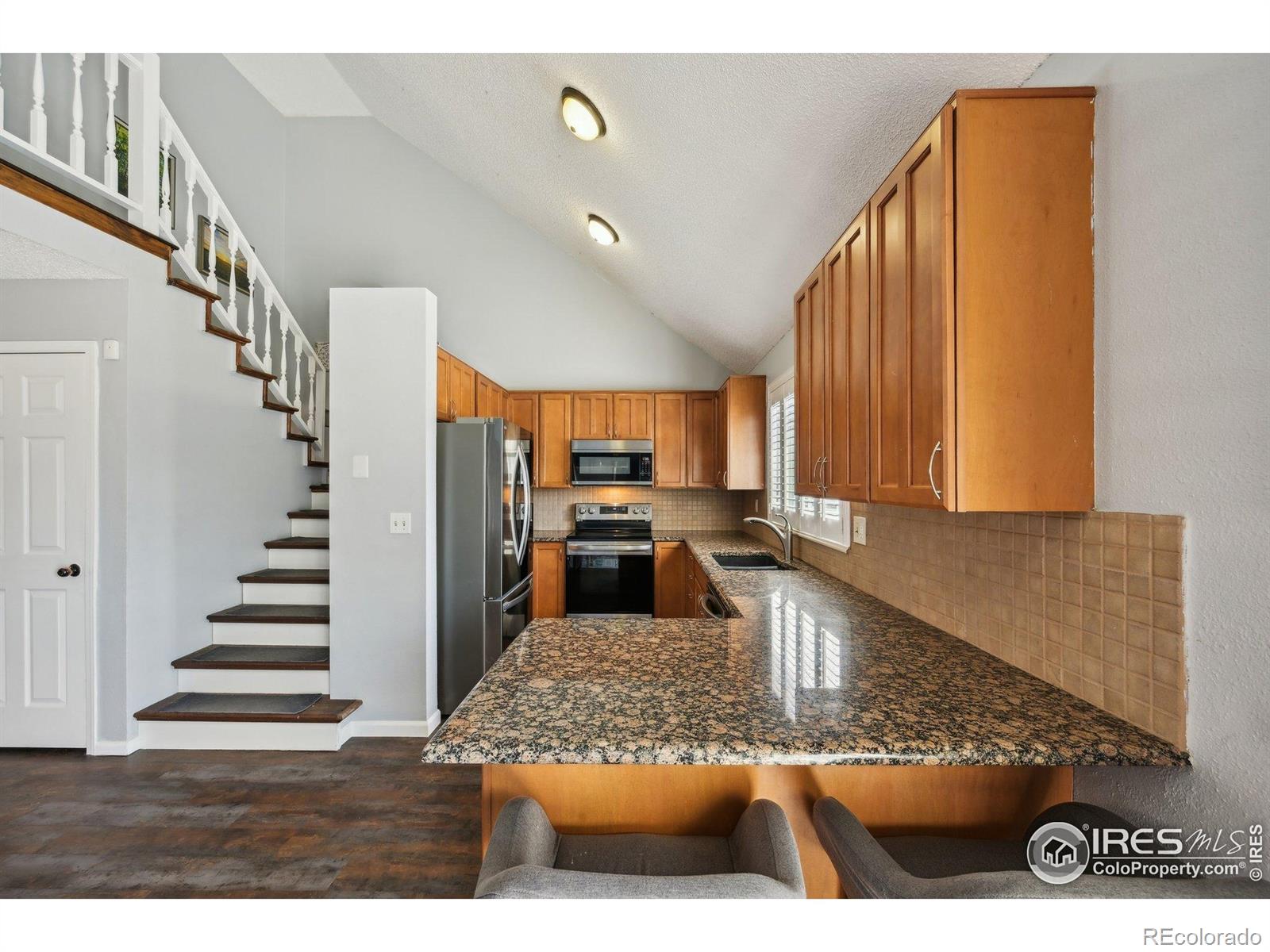 MLS Image #16 for 21112 e 45th avenue,denver, Colorado
