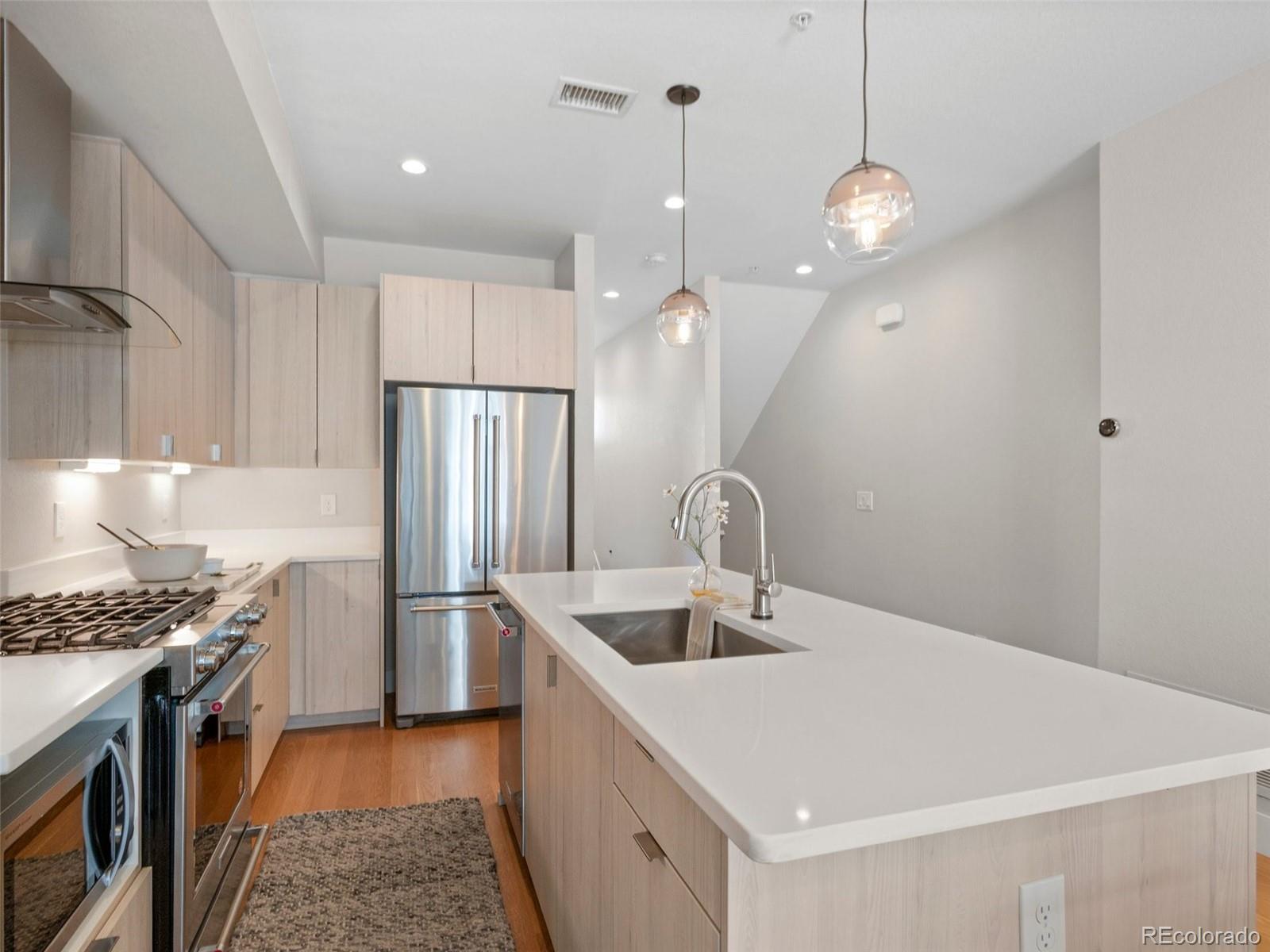 MLS Image #10 for 4917  lowell boulevard,denver, Colorado