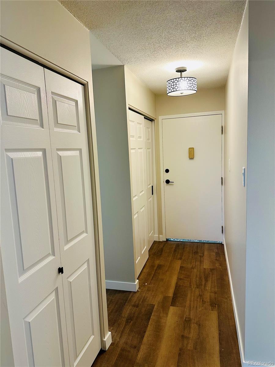 MLS Image #6 for 655 s alton way,denver, Colorado