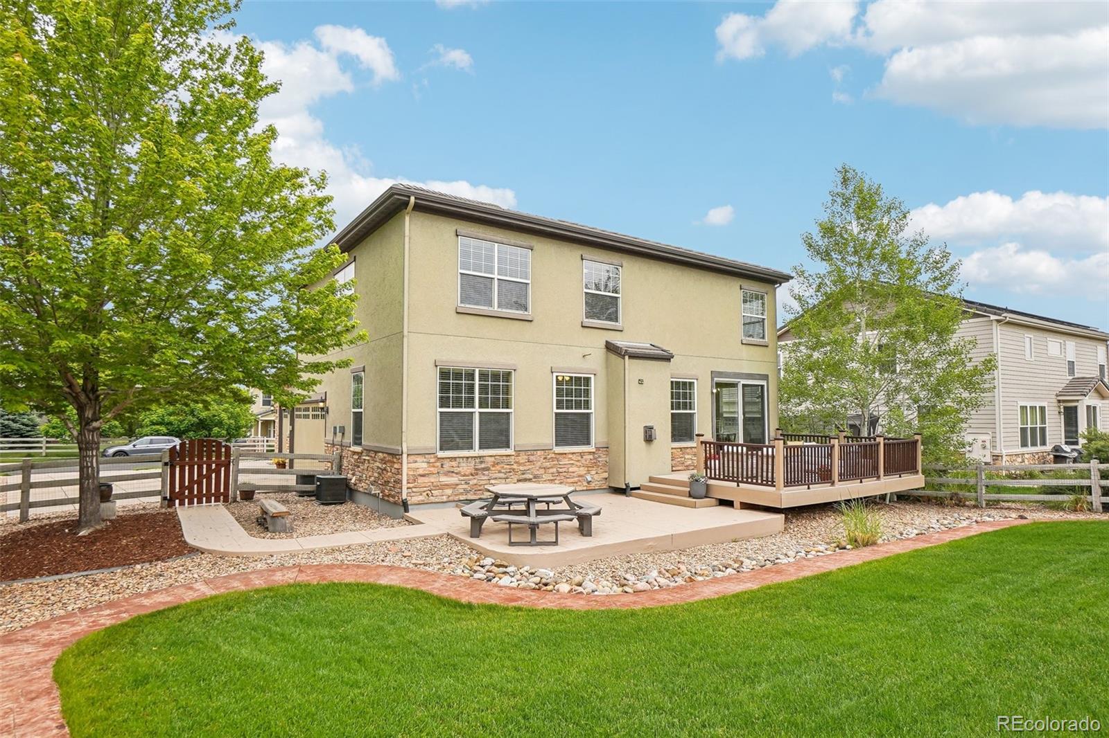 MLS Image #39 for 2605  gray wolf loop,broomfield, Colorado