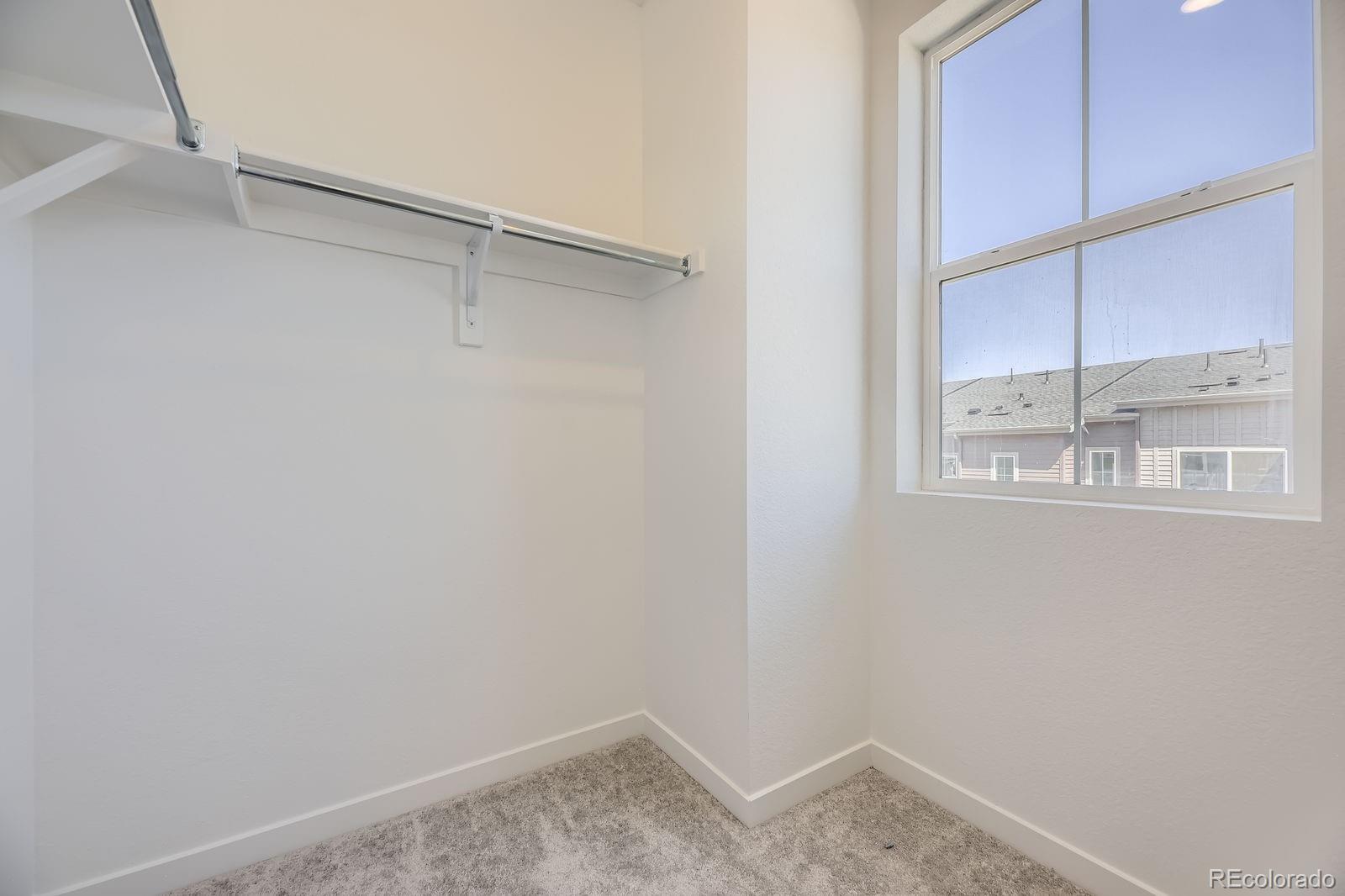 MLS Image #8 for 2002 s haleyville way ,aurora, Colorado