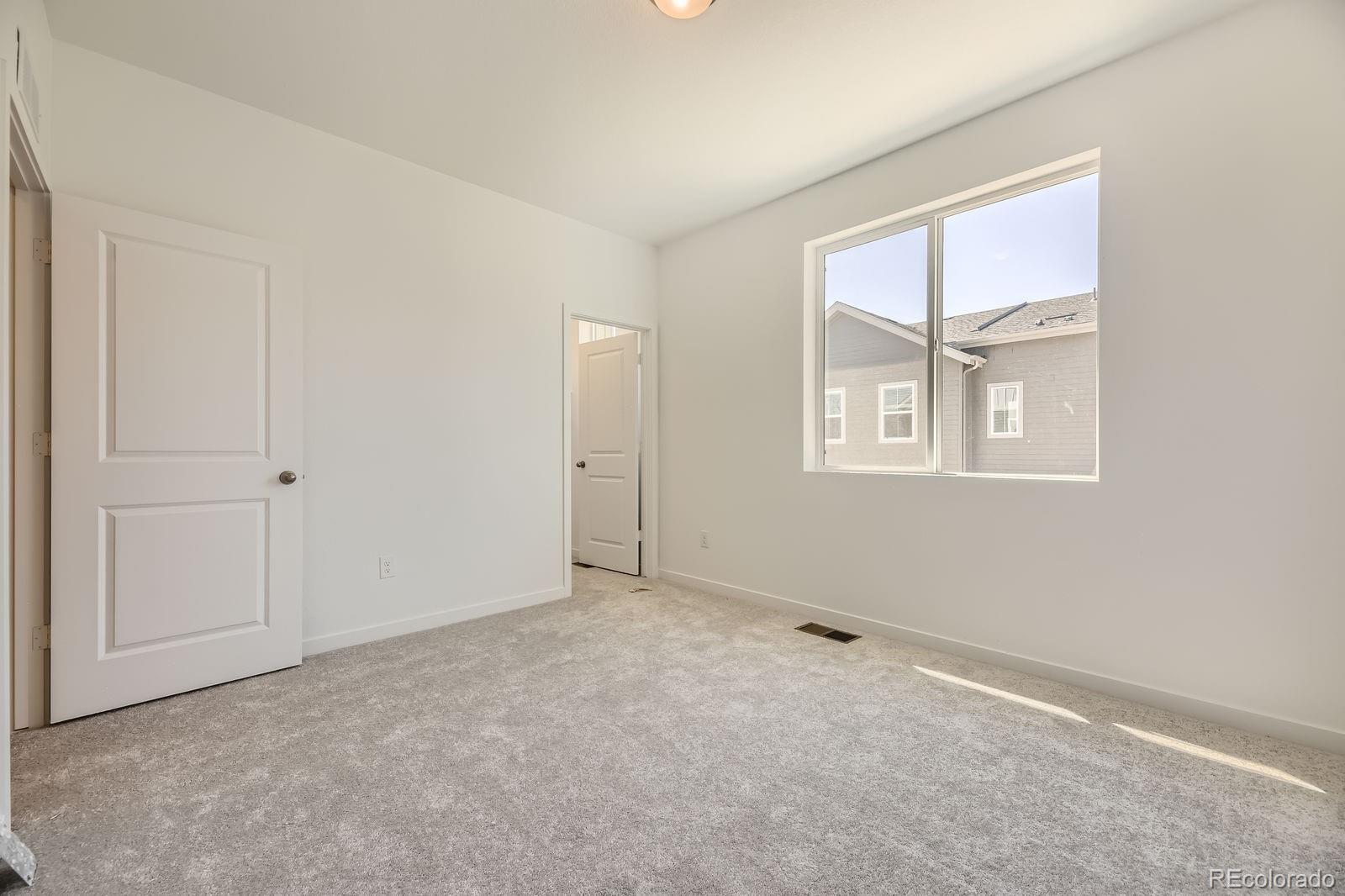 MLS Image #9 for 2002 s haleyville way ,aurora, Colorado