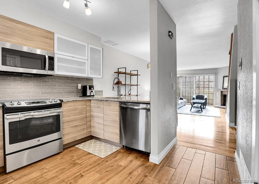 MLS Image #0 for 1818 s quebec way,denver, Colorado
