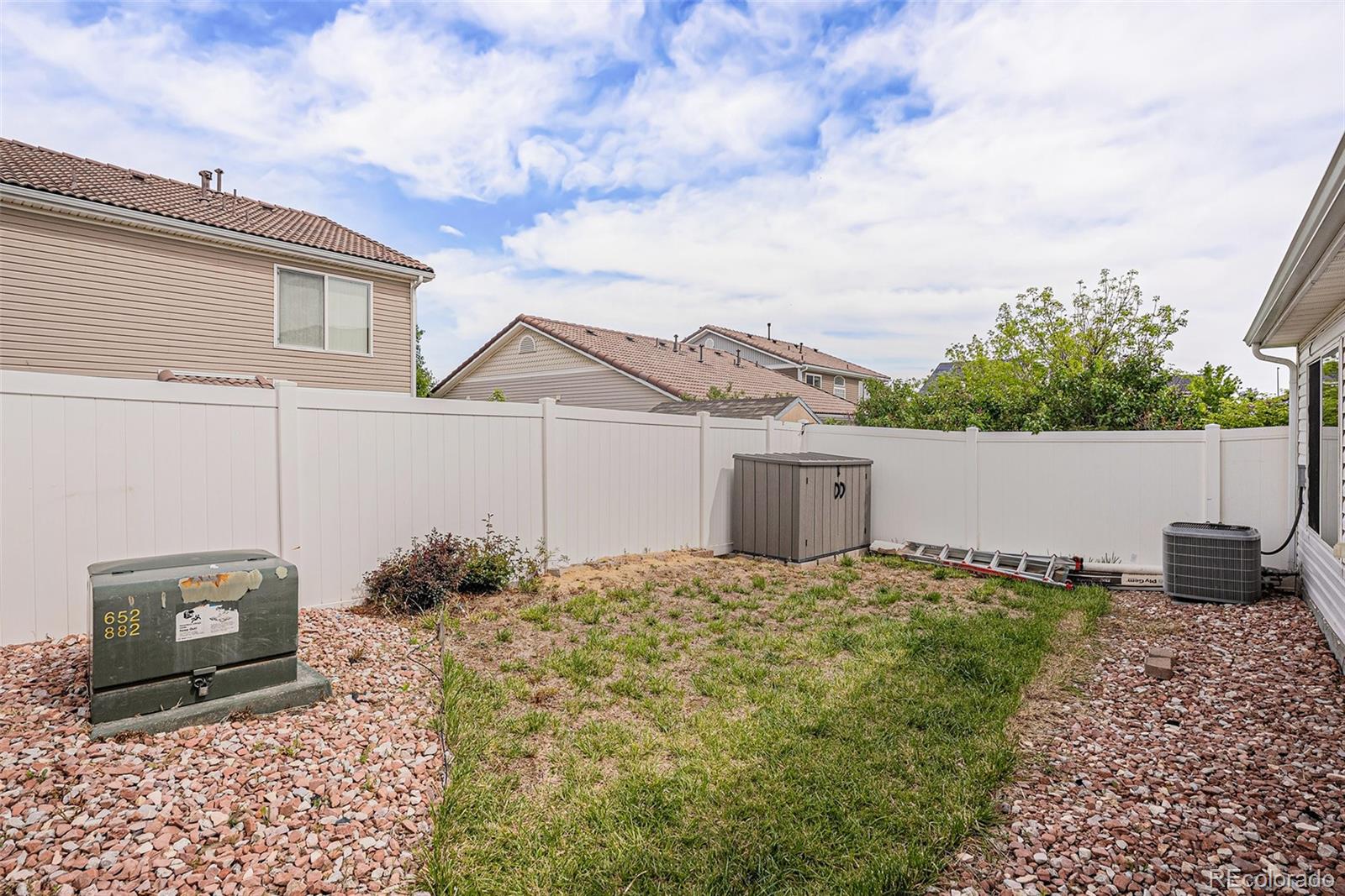 MLS Image #20 for 19481 e 50th place,denver, Colorado
