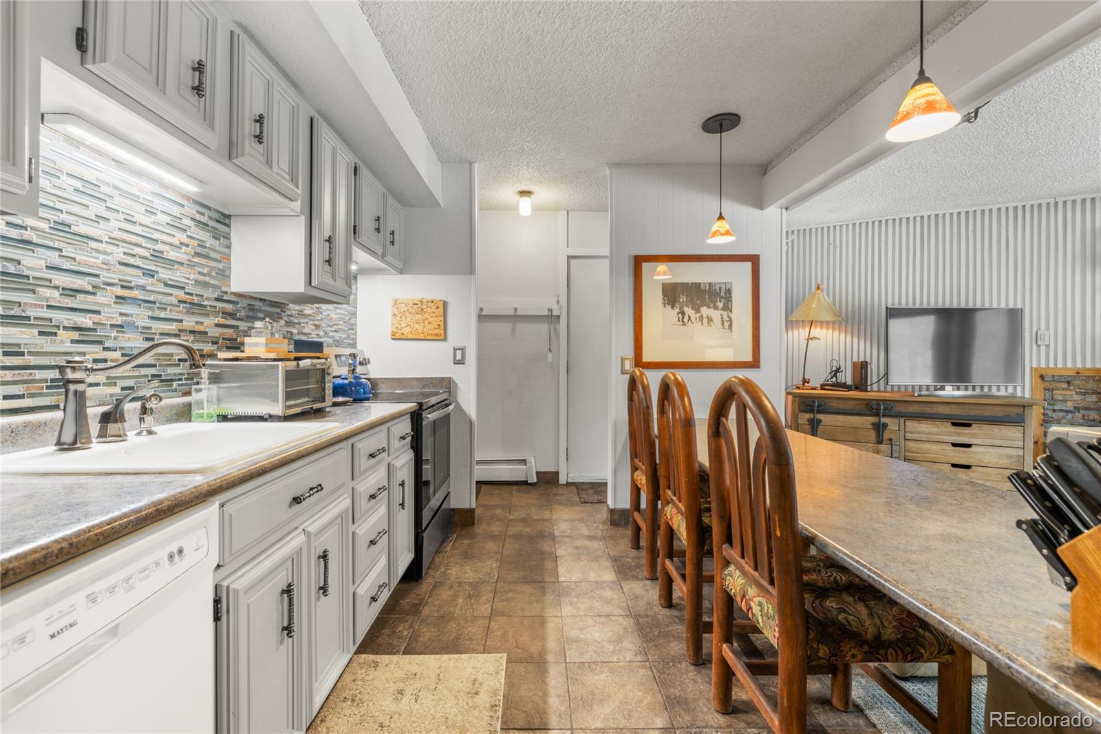 MLS Image #12 for 1179  ski hill road 147,breckenridge, Colorado