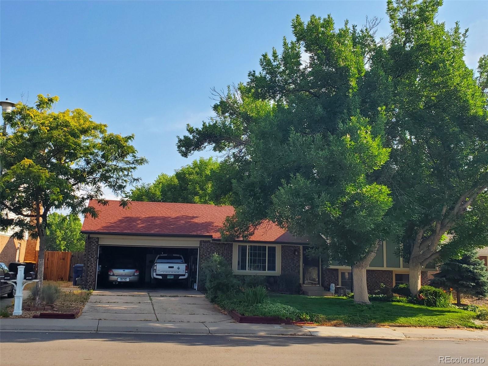 MLS Image #2 for 14867 e harvard avenue,aurora, Colorado
