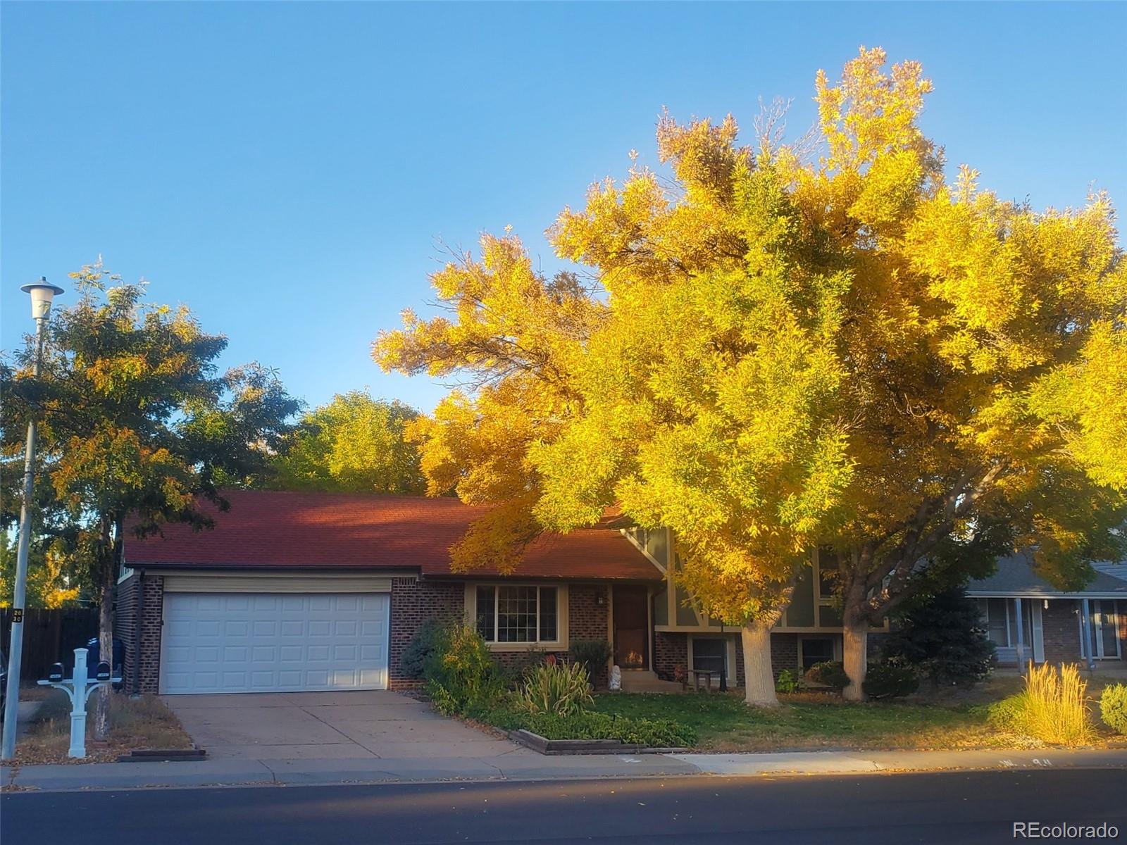MLS Image #3 for 14867 e harvard avenue,aurora, Colorado