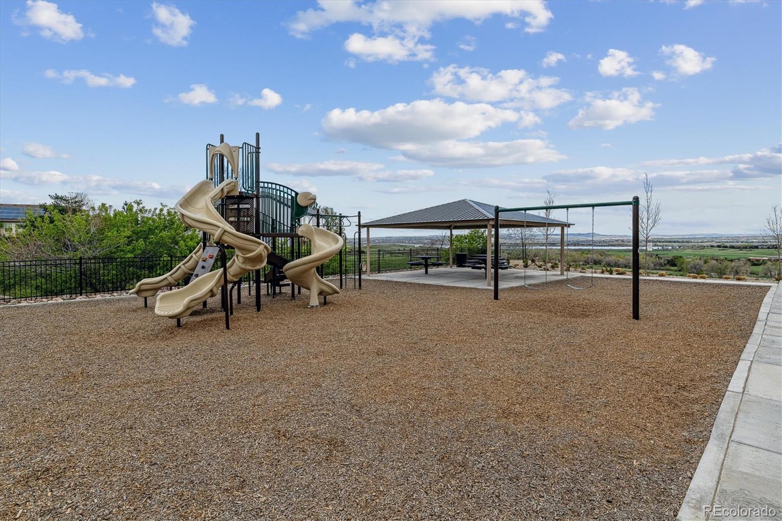 MLS Image #33 for 10056 w unser drive,littleton, Colorado