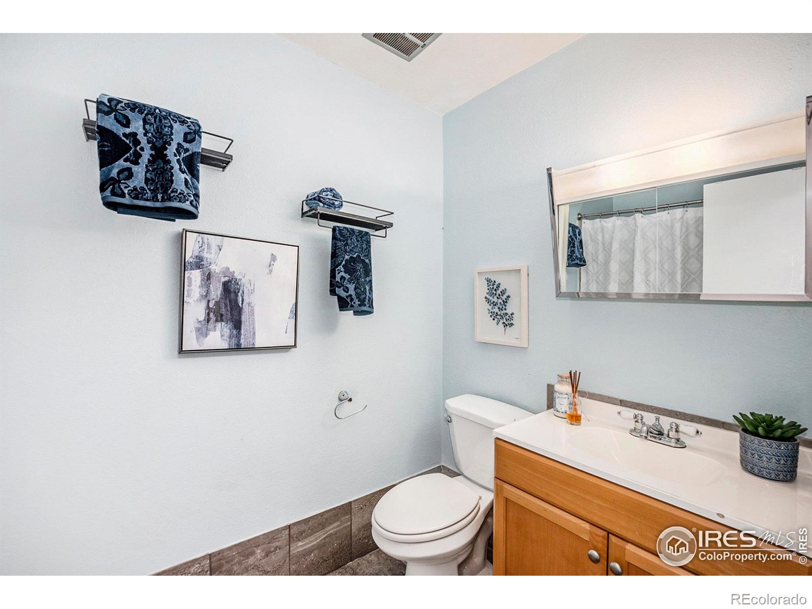 MLS Image #14 for 417 e 4th avenue,longmont, Colorado