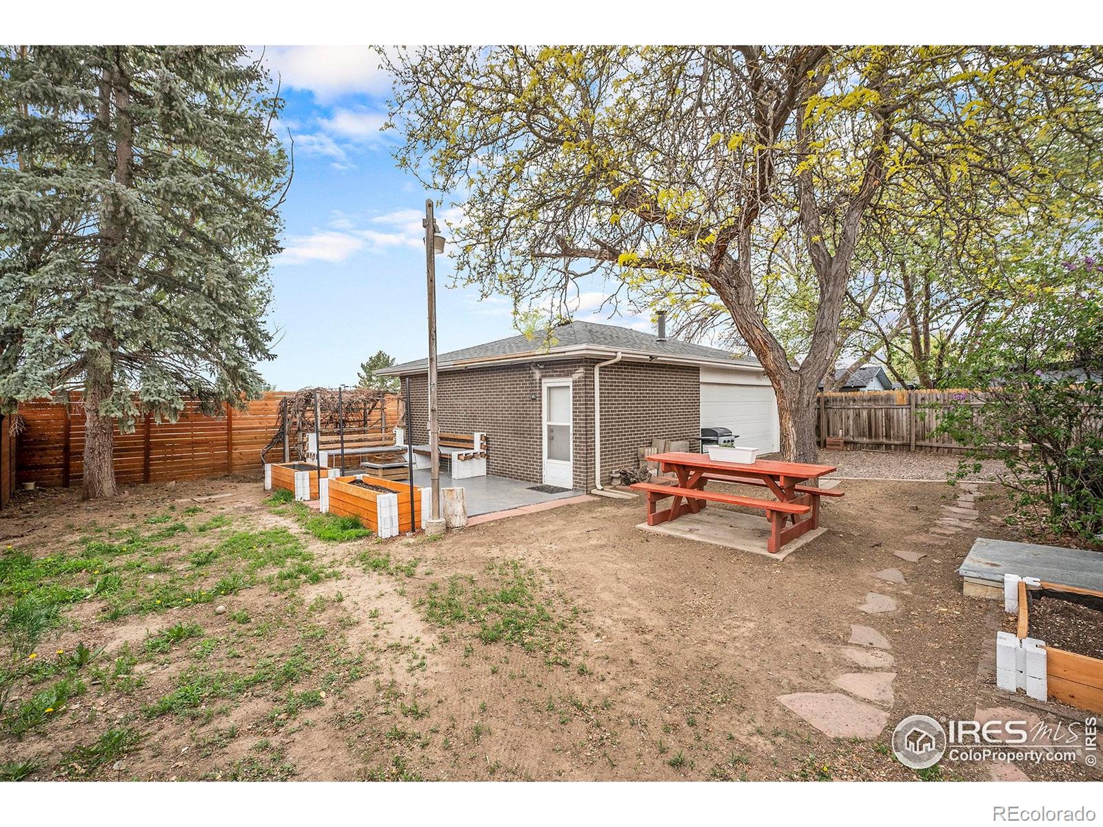 MLS Image #16 for 417 e 4th avenue,longmont, Colorado