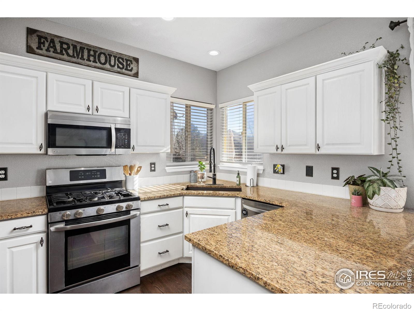 MLS Image #10 for 3760  barnard lane,johnstown, Colorado