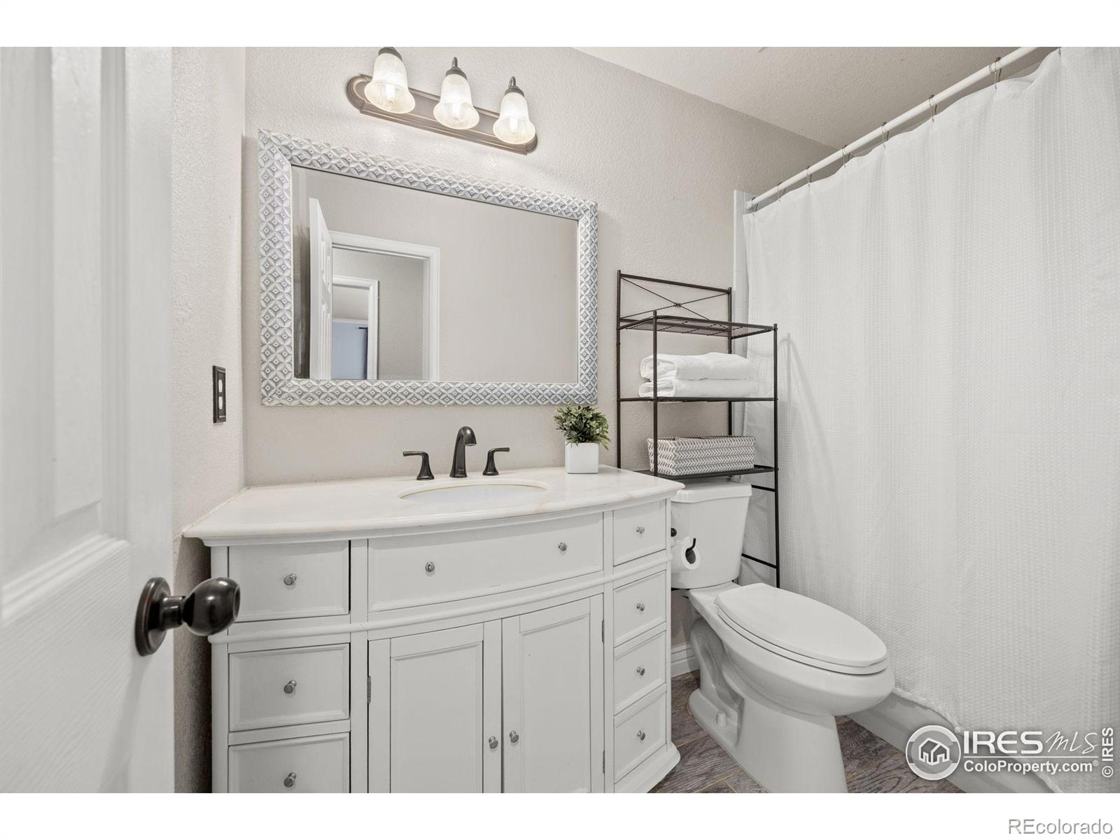 MLS Image #18 for 3760  barnard lane,johnstown, Colorado