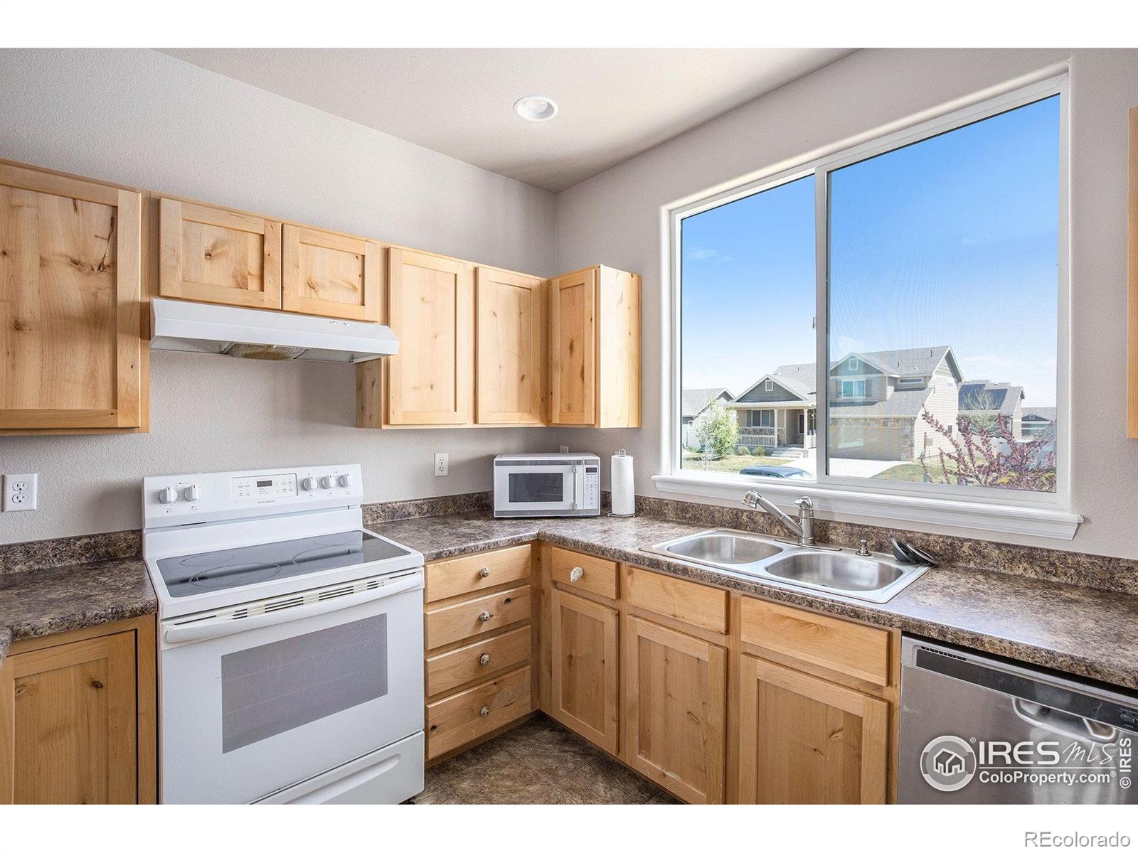 MLS Image #4 for 1329  88th ave ct,greeley, Colorado