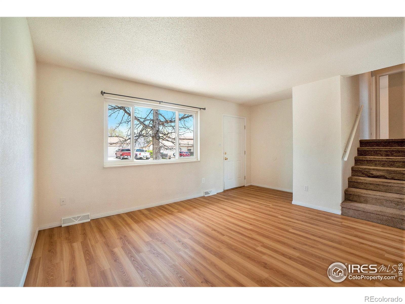 MLS Image #3 for 3311  claremont avenue,evans, Colorado