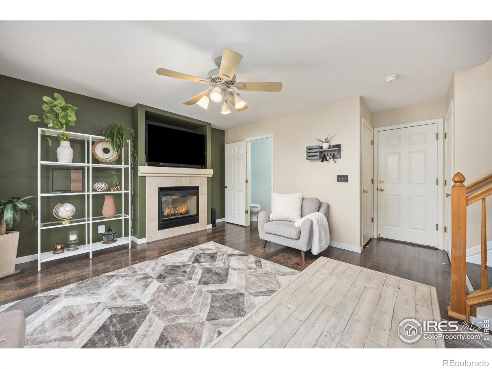 MLS Image #7 for 1887  twin lakes circle,loveland, Colorado
