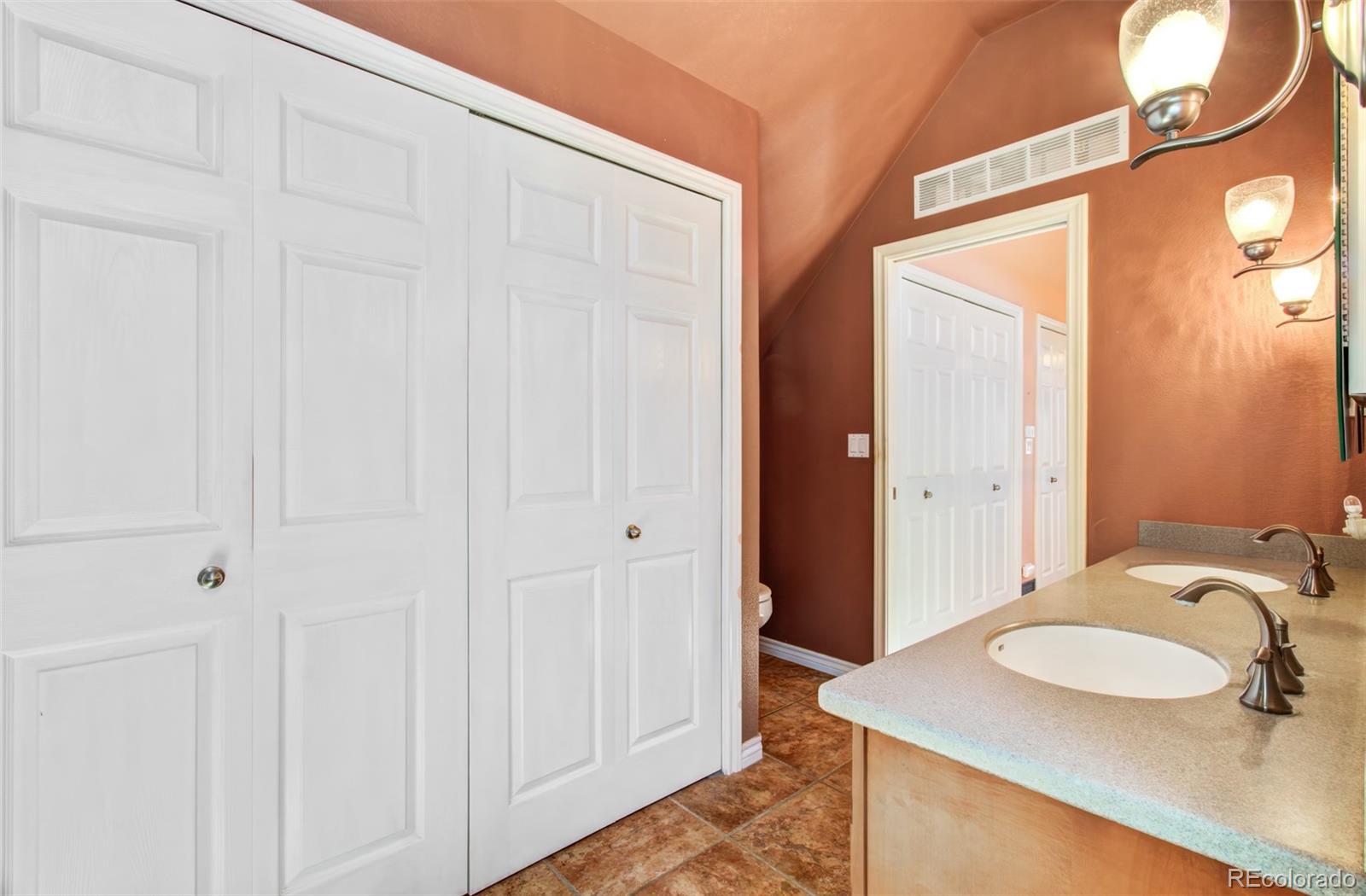 MLS Image #20 for 1055  oak ridge road,manitou springs, Colorado