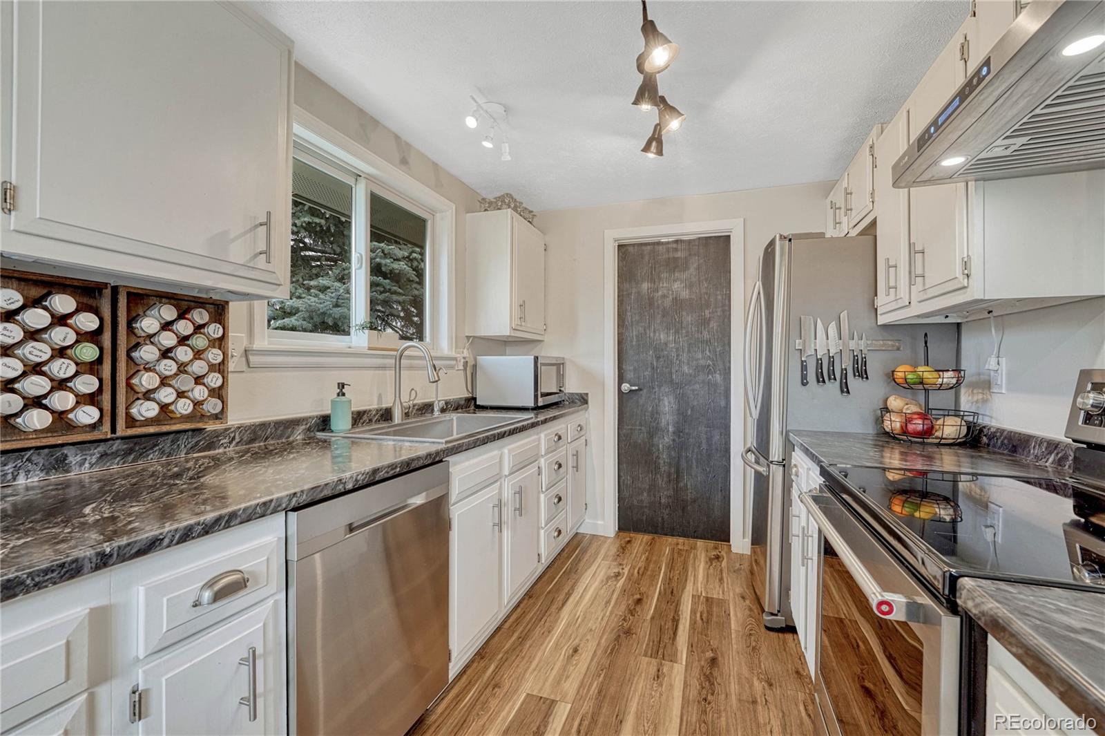 MLS Image #10 for 9401  otis street,broomfield, Colorado