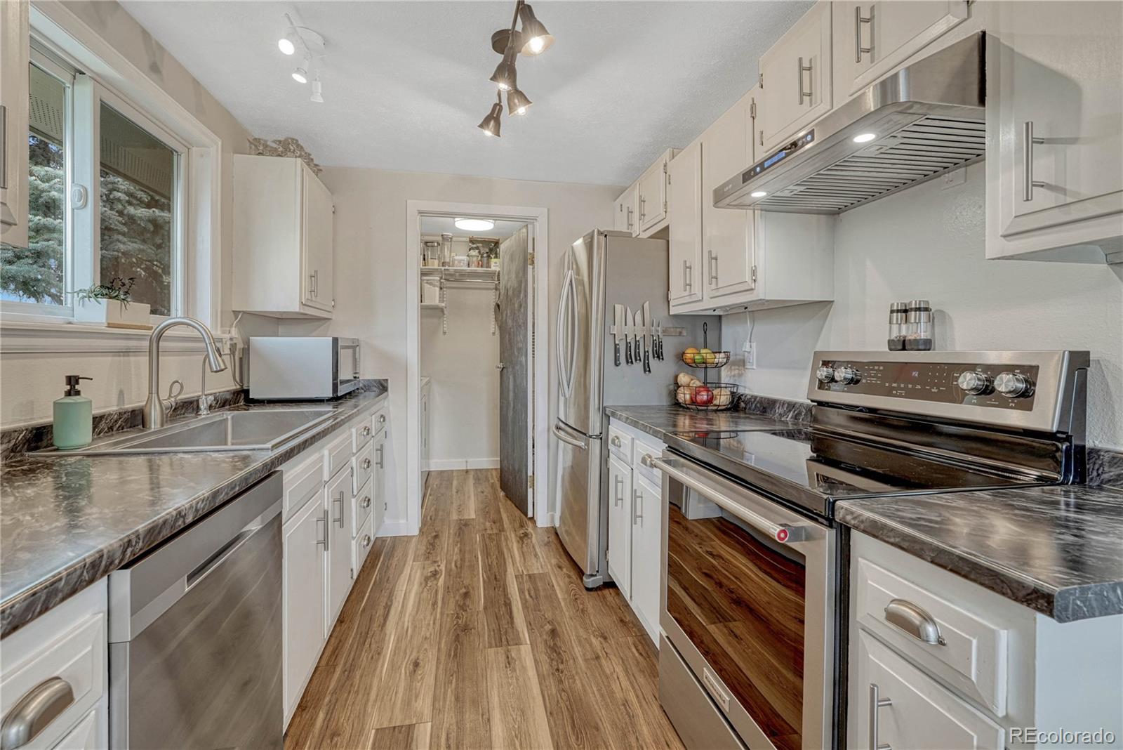 MLS Image #8 for 9401  otis street,broomfield, Colorado