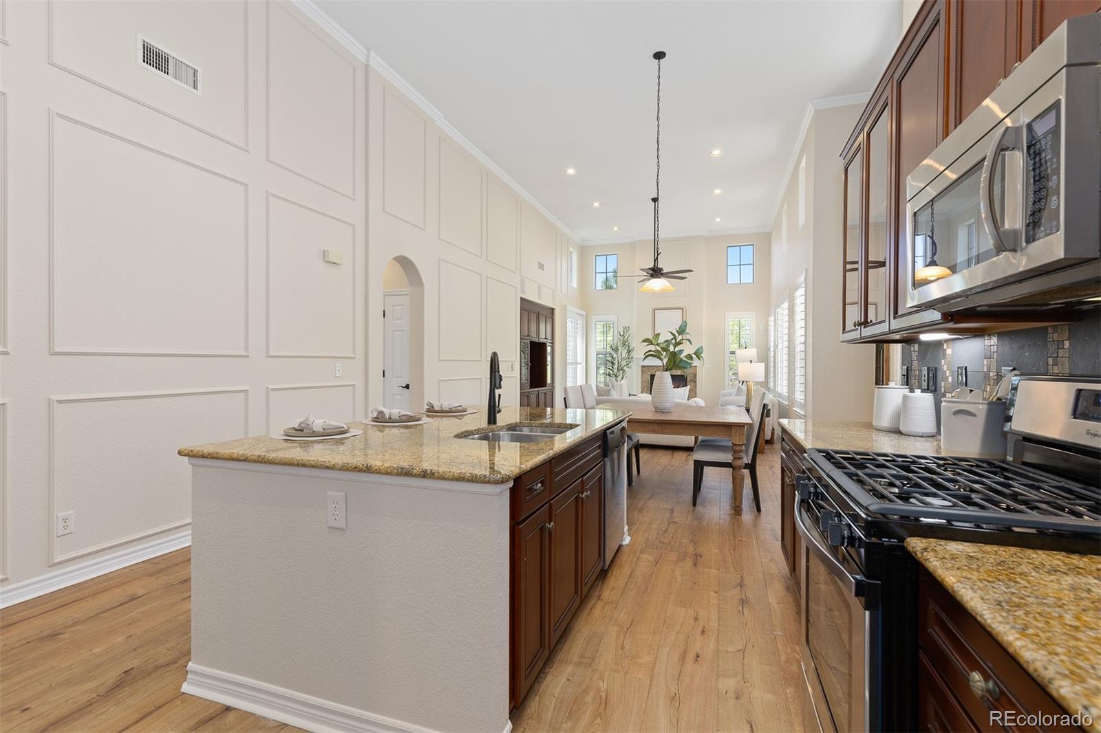 MLS Image #7 for 9450  sori lane,highlands ranch, Colorado