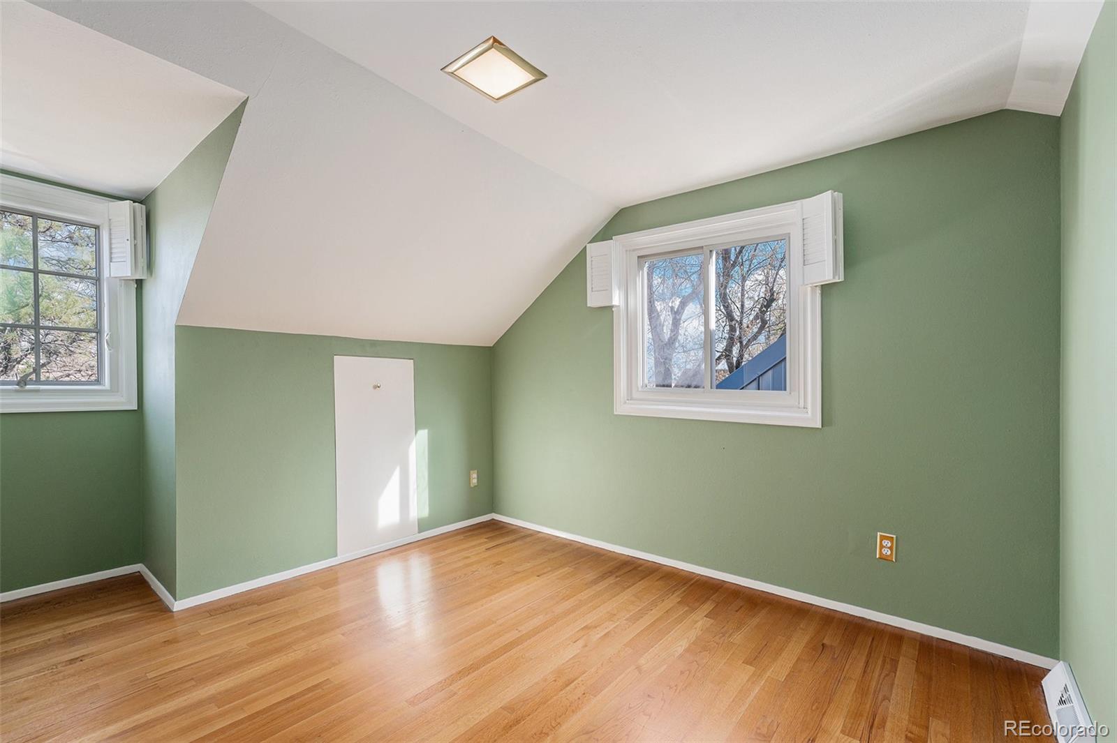 MLS Image #14 for 419  chamberlin place,colorado springs, Colorado