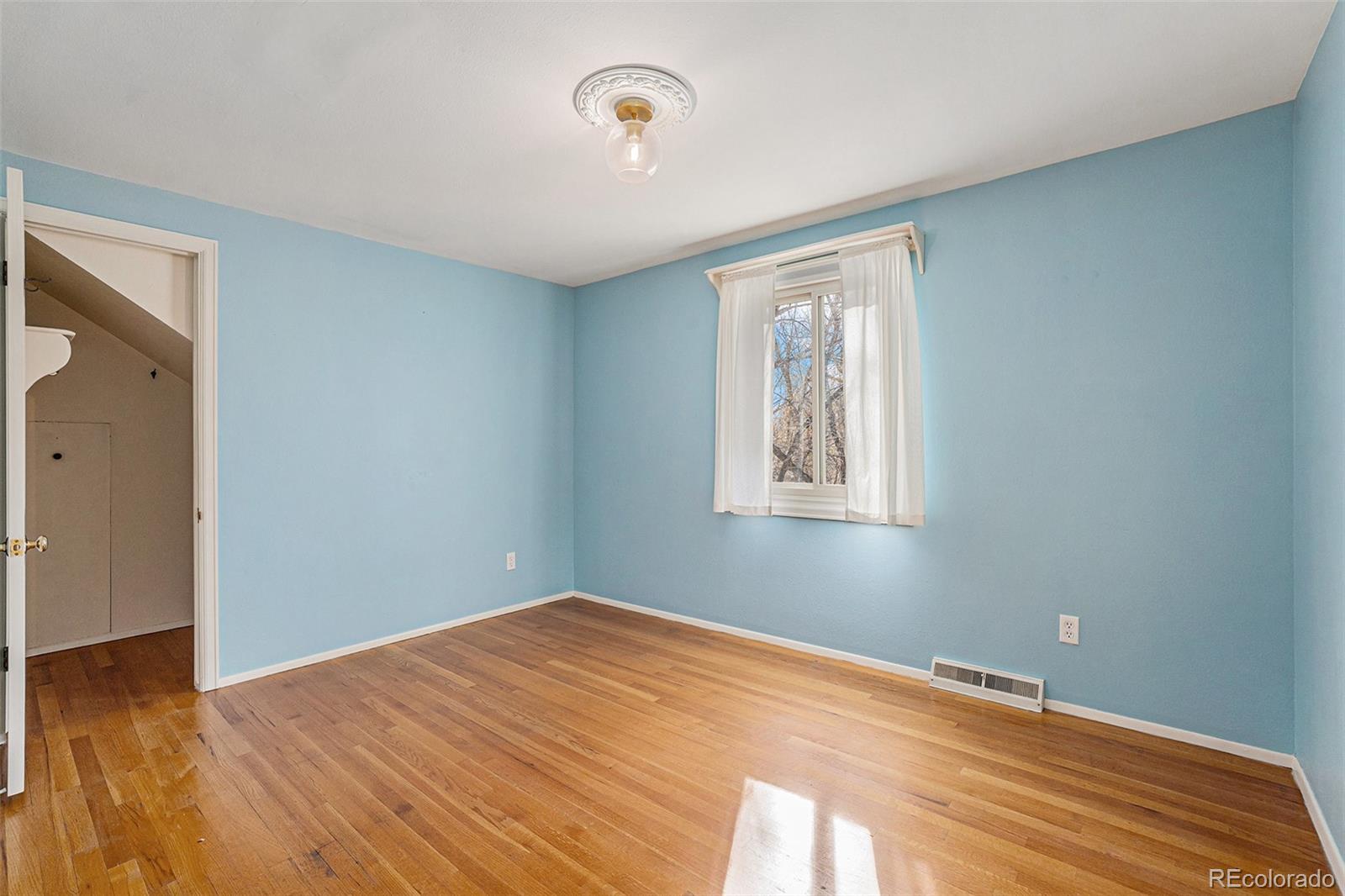 MLS Image #15 for 419  chamberlin place,colorado springs, Colorado