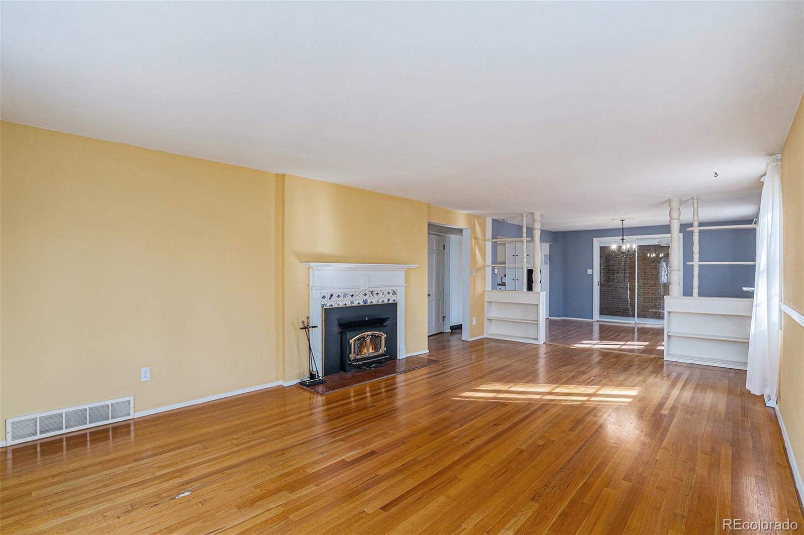 MLS Image #4 for 419  chamberlin place,colorado springs, Colorado