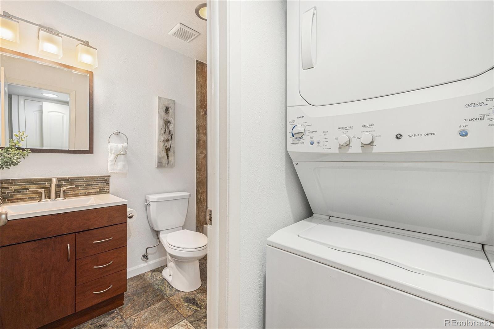 MLS Image #13 for 5300 e cherry creek south drive,denver, Colorado