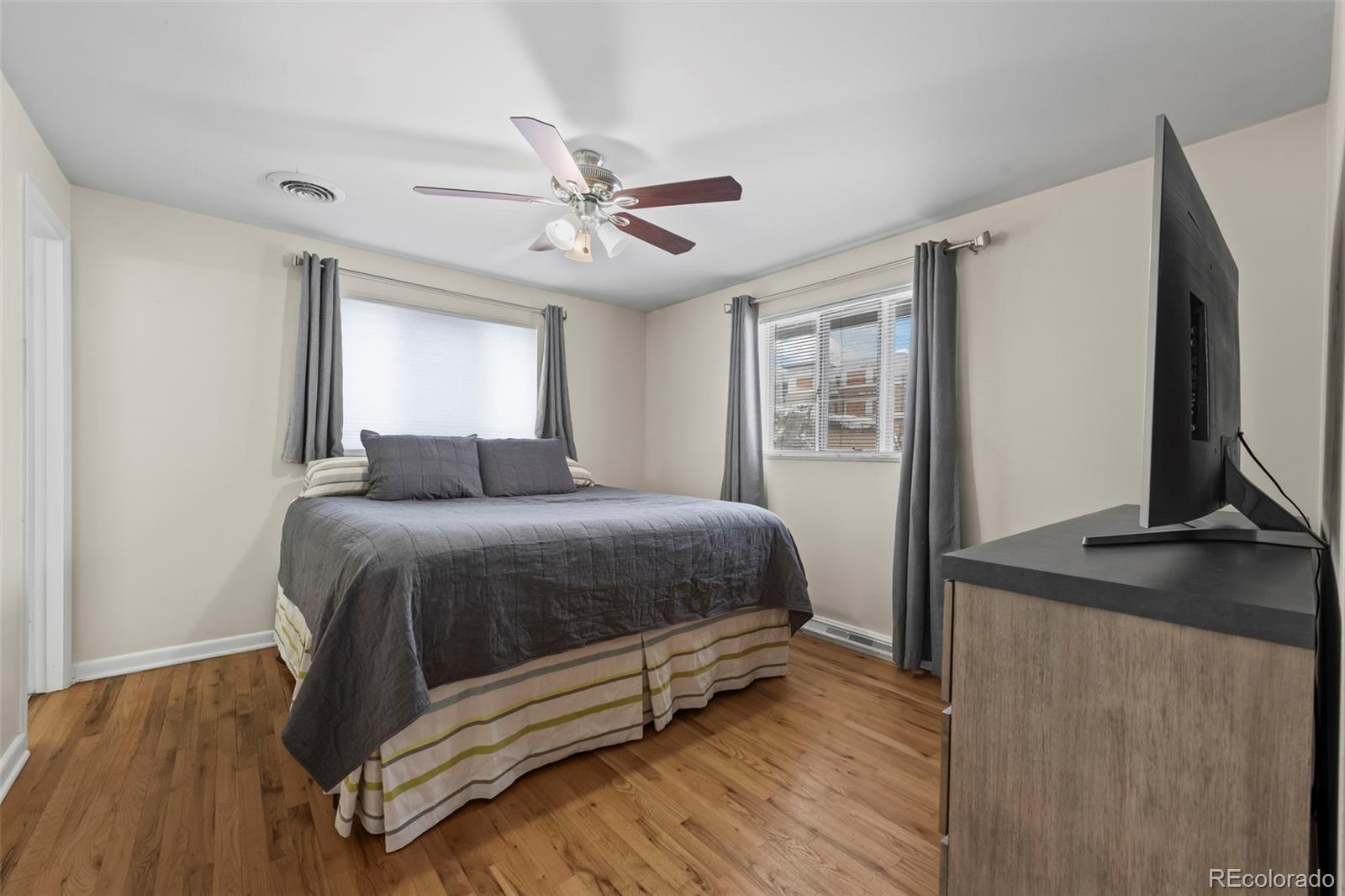 MLS Image #17 for 421  iola street,aurora, Colorado