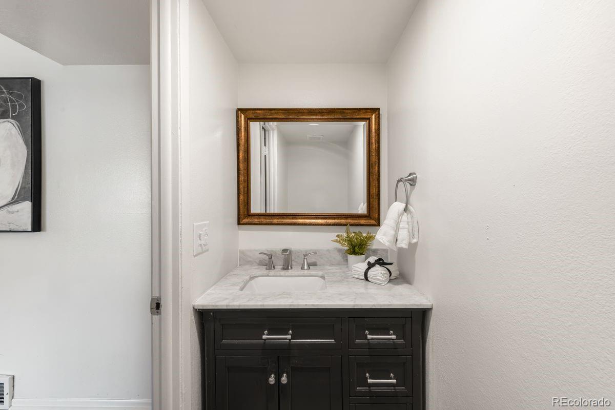 MLS Image #16 for 12648 w virginia avenue,lakewood, Colorado