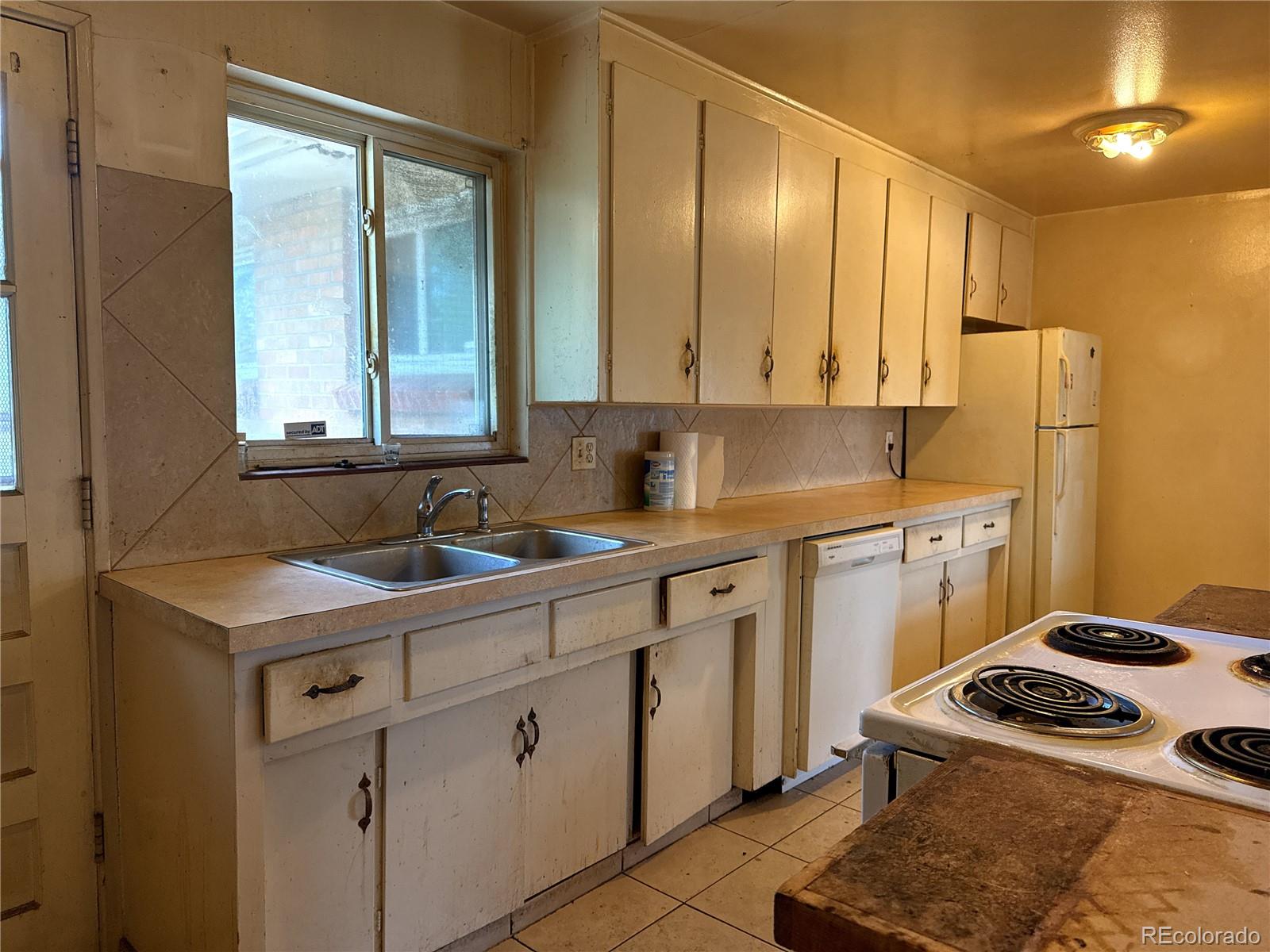 MLS Image #17 for 1890  eaton street,lakewood, Colorado