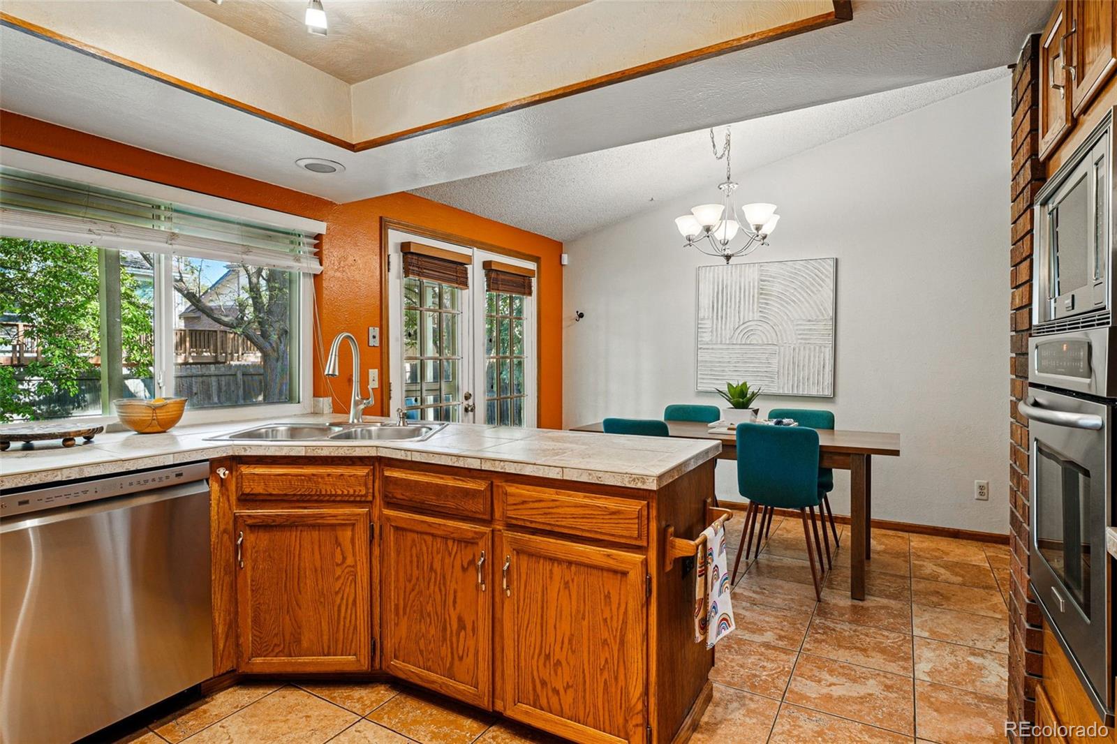 MLS Image #12 for 7548 s crocker court,littleton, Colorado