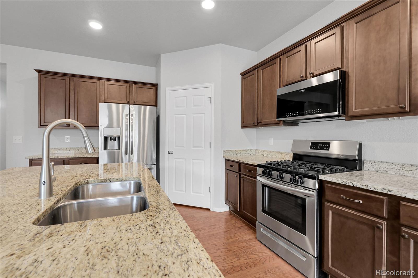 MLS Image #4 for 5842  high timber circle,castle rock, Colorado