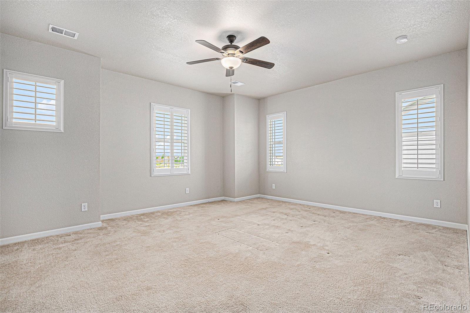 MLS Image #15 for 10610  reunion parkway,commerce city, Colorado