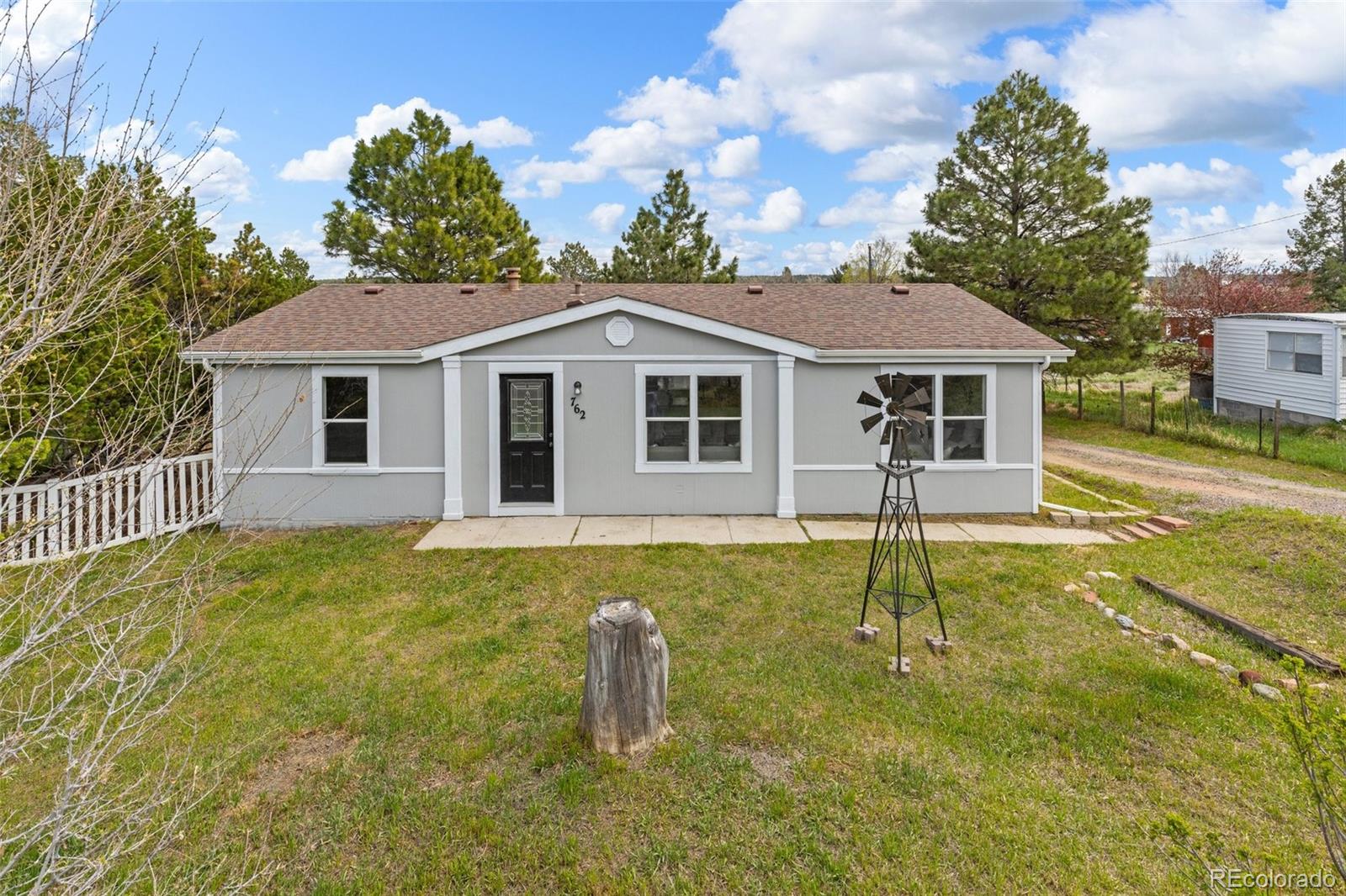 MLS Image #0 for 762 s paddock street,elizabeth, Colorado