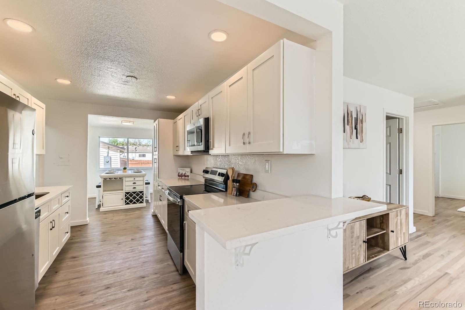 MLS Image #12 for 3871  moore street,wheat ridge, Colorado