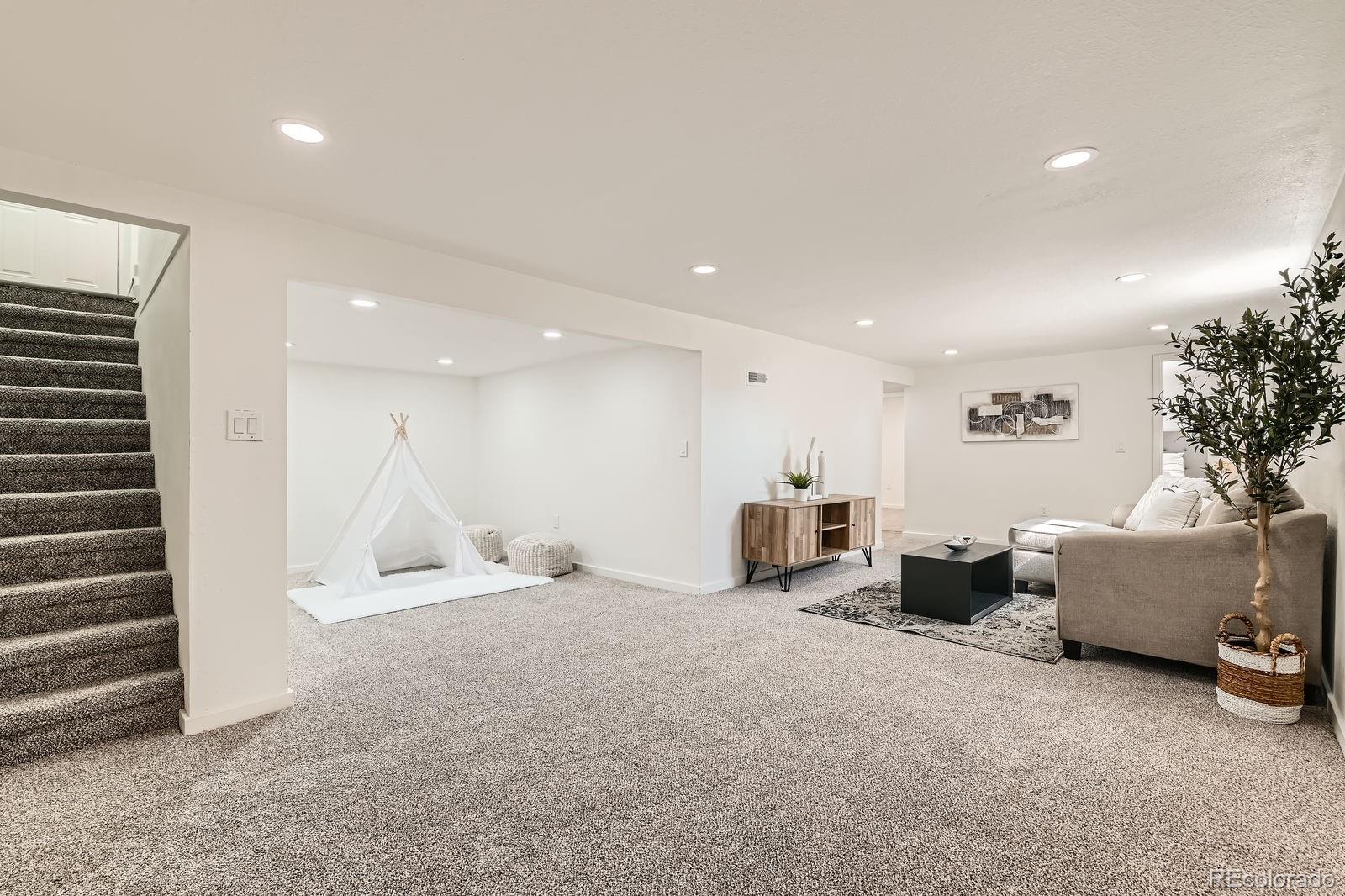 MLS Image #26 for 3871  moore street,wheat ridge, Colorado